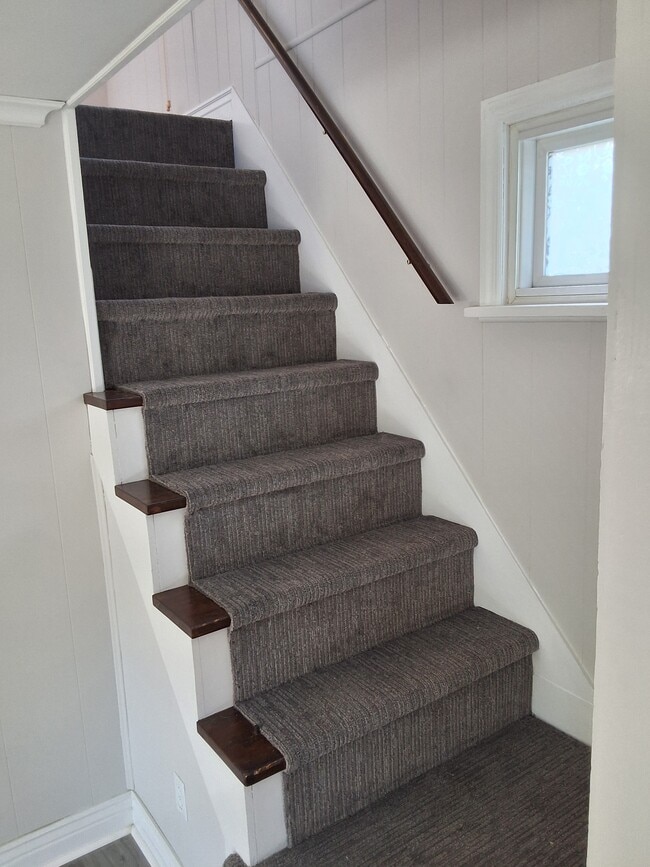 Building Photo - 5198 South St