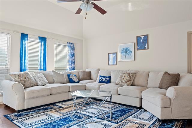 Building Photo - 428 Running Water Trail