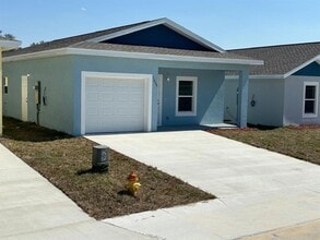 Building Photo - 1462 Las Villas Blvd