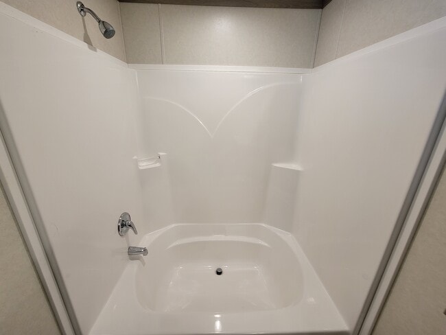 Building Photo - 9542 Seaway Dr