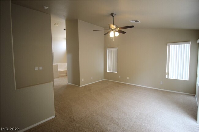 Building Photo - 274 Timber Hollow St