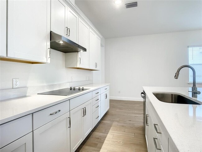 Building Photo - 652 Kimber Ln