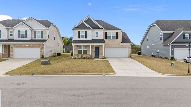 Building Photo - 629 Longstanton Ave