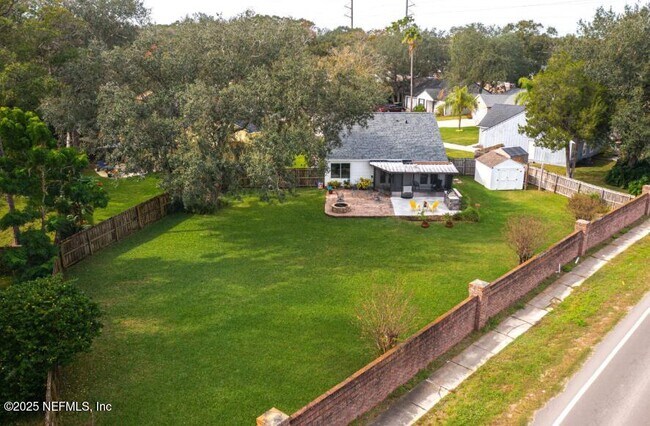 Building Photo - 14218 Hampton Falls Dr N