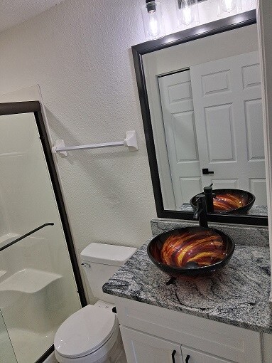 Building Photo - 10490 Chalmer St