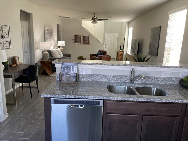 Building Photo - 25484 Northpark Lake Dr