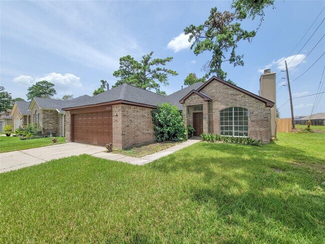 Primary Photo - 3307 Pine Dust Ln