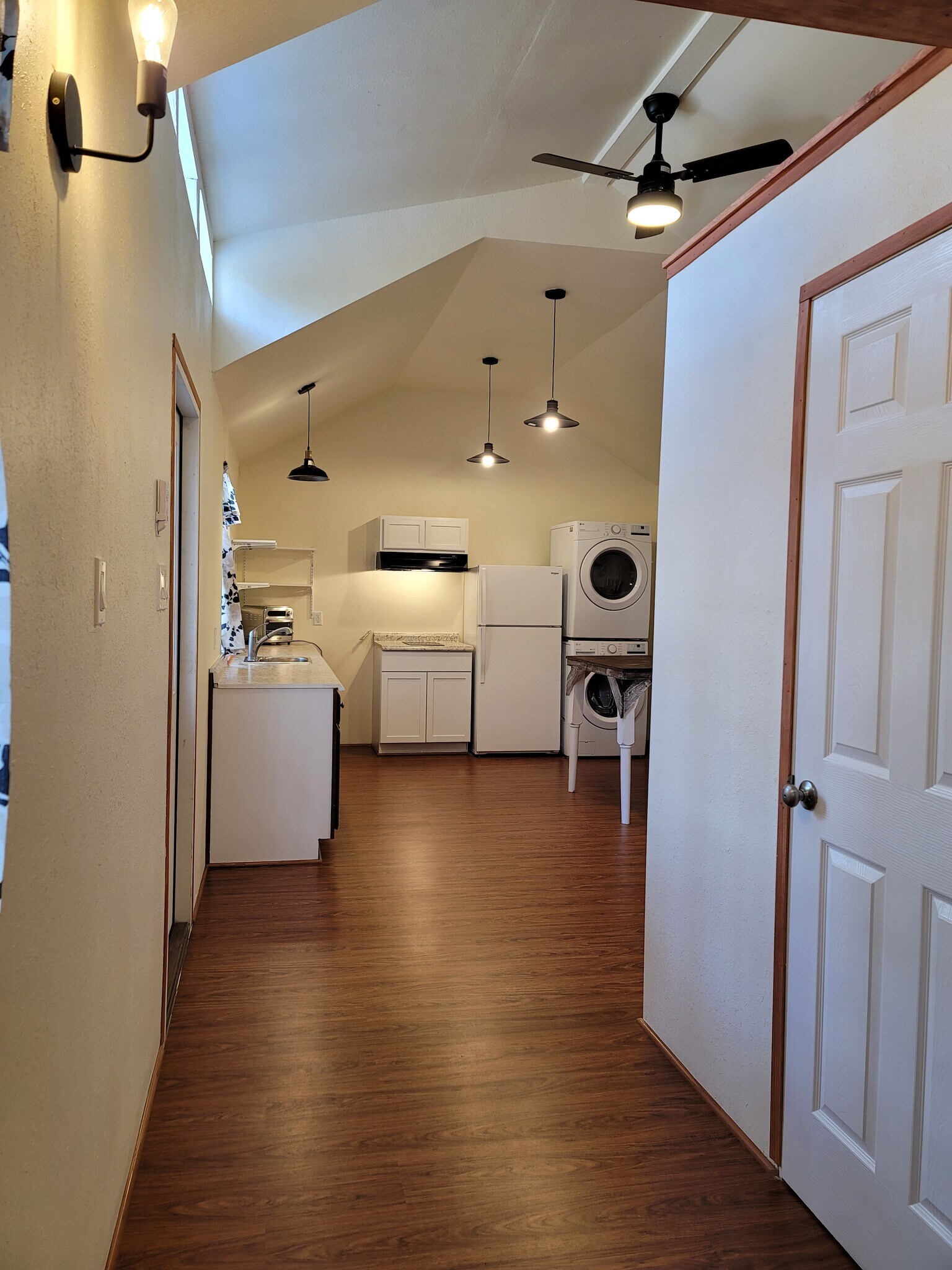 hallway to kitchen - 23806 Brushy Woods St