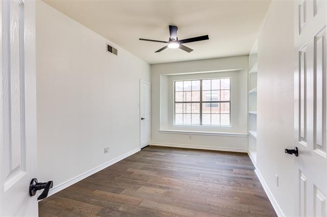 Building Photo - 7241 Tahoe Springs Dr