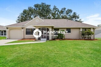 Building Photo - 3 Bedroom Pet-Friendly Home in North Port, FL with Main Street Renewal