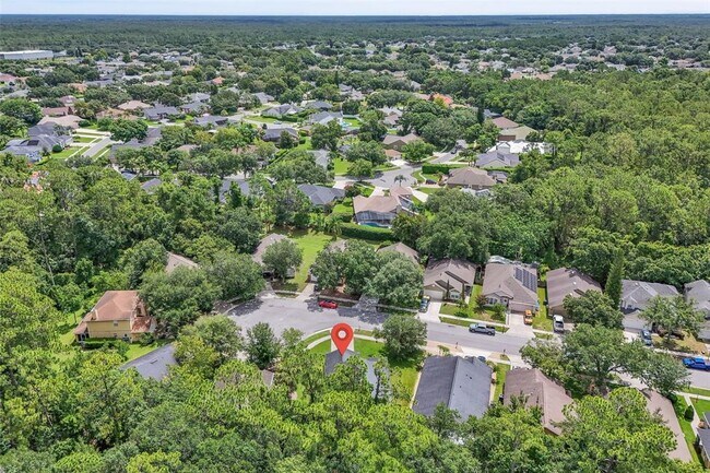 Building Photo - 4454 King Edward Dr