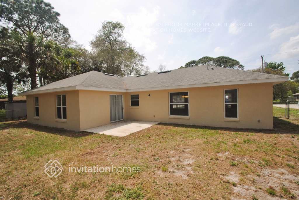 Building Photo - 4873 Bridge Rd