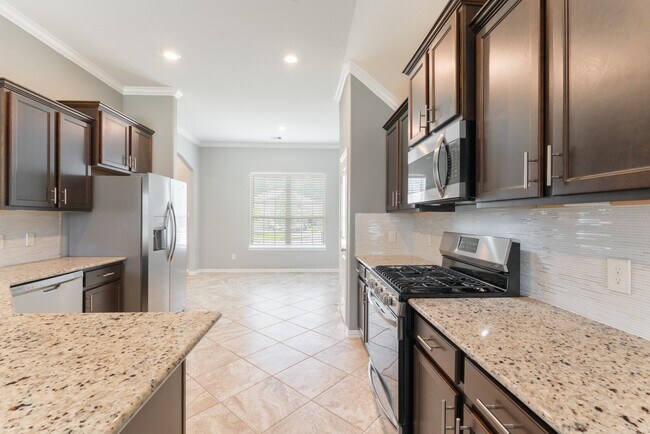 Building Photo - 4583 New Country Dr