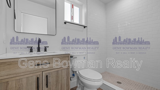 Building Photo - 2411 Fleetwood St