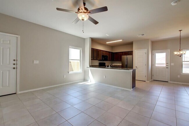 Building Photo - 1204 Garland Rd