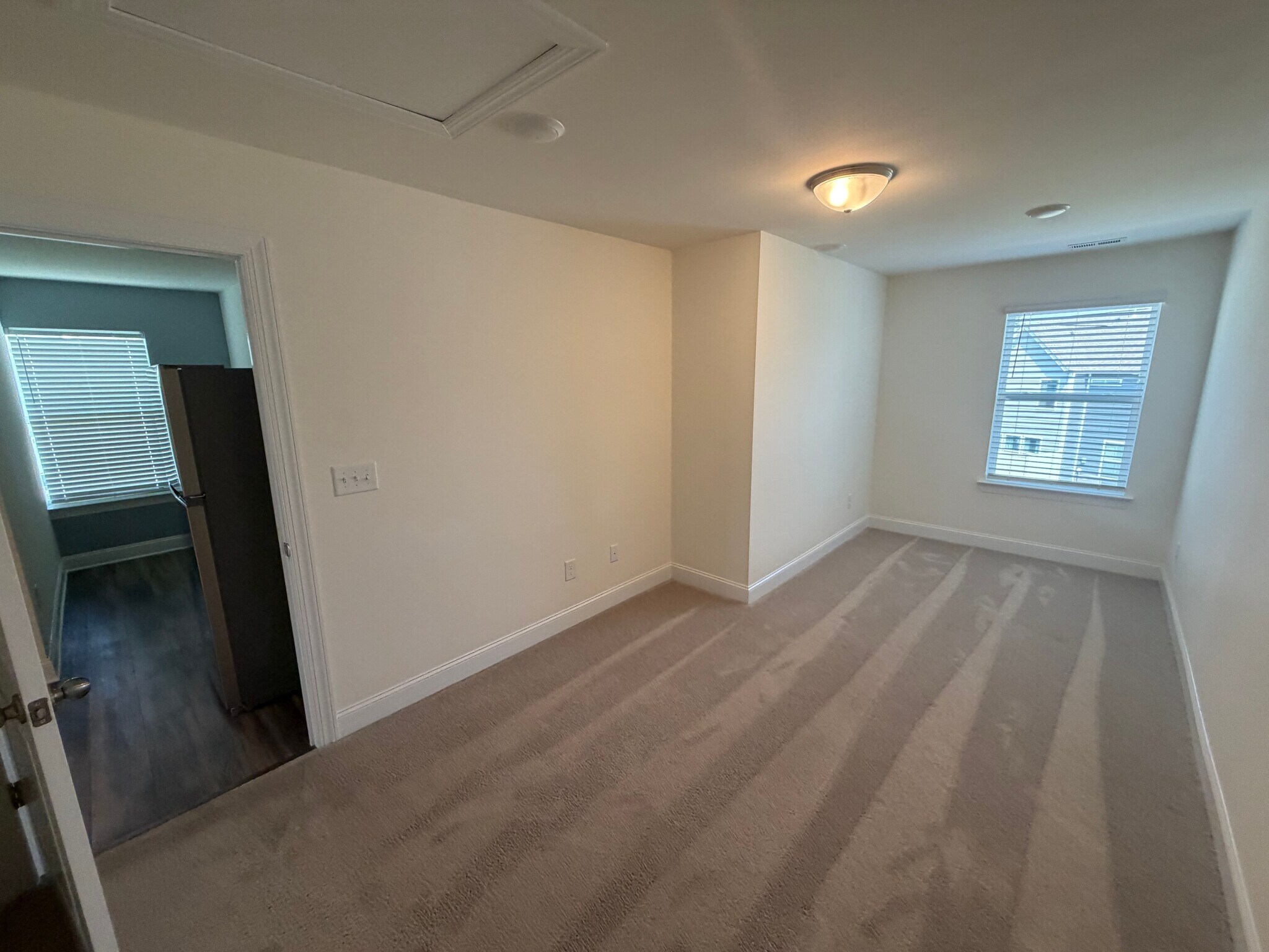 Building Photo - Room in Townhome on Keeton Ln