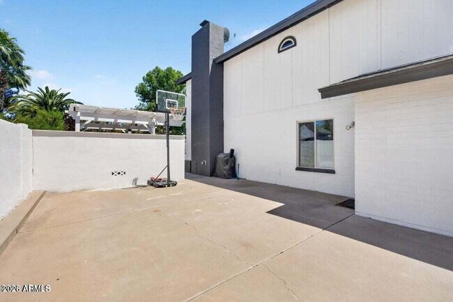 Building Photo - 15823 N 58th Pl