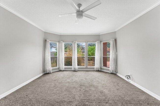 Building Photo - 4414 Riverside Oaks Dr