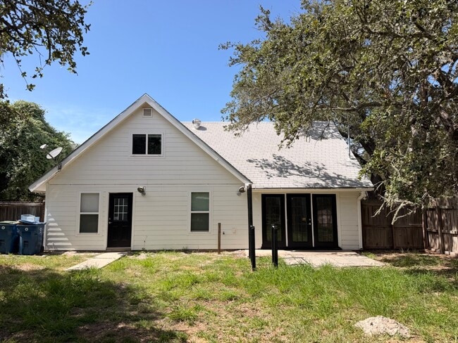Building Photo - 206 Timber Ln Loop