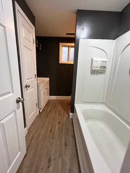 Building Photo - 6696 Washington Ave