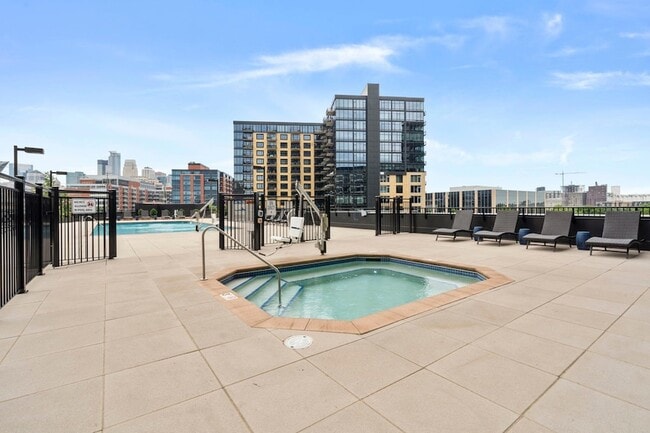 Building Photo - 1240 S 2nd St