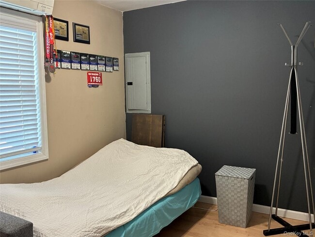 Building Photo - 65 Morning Glory Rd