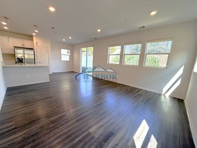 Building Photo - 11812 Vienna Ln