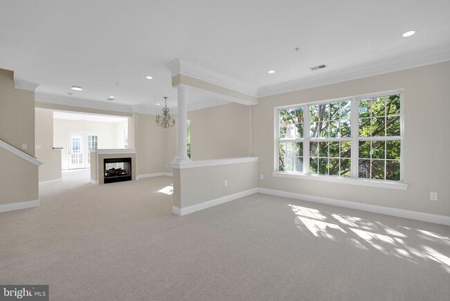 Building Photo - 111 Chevy Chase St