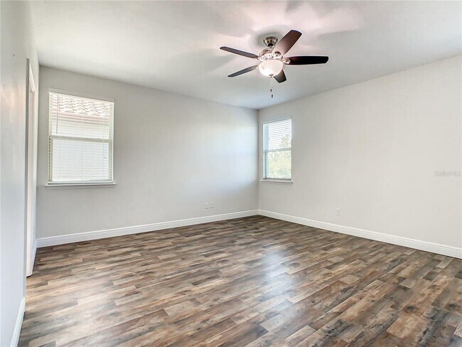 Building Photo - 8917 Blue Mesa Dr