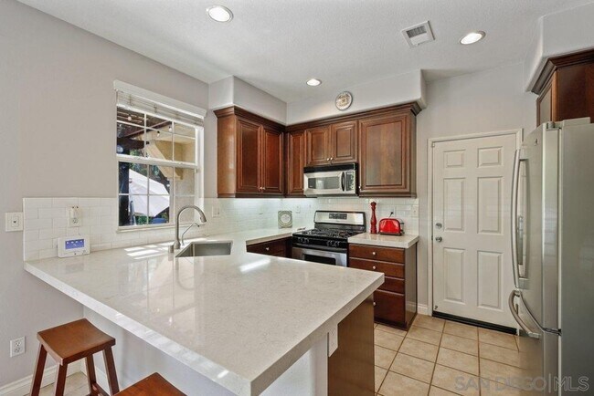 Building Photo - 907 Mira Lago Way