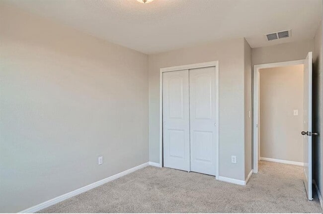 Building Photo - 304 Cane River Rd