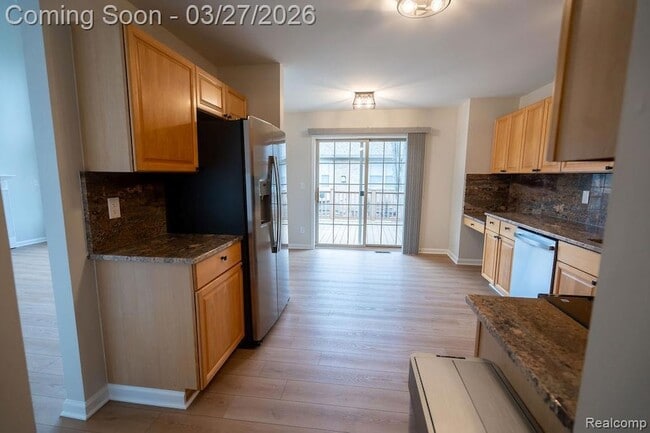 Building Photo - 23869 McCort Dr