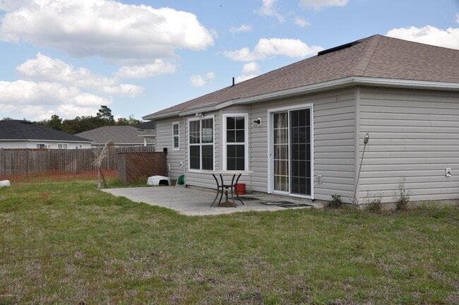 Building Photo - 76137 Long Pond Loop