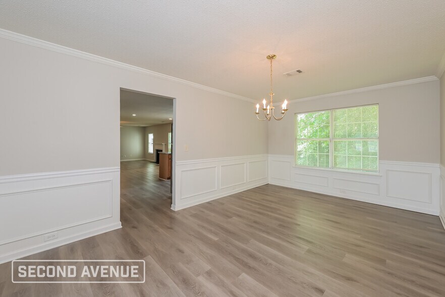 Building Photo - 149 Kentwood Springs Dr