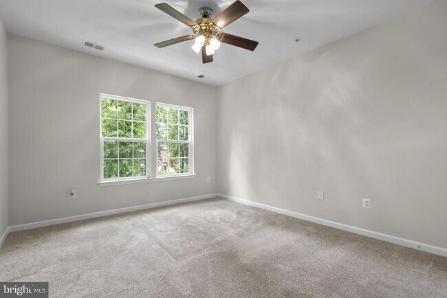 Building Photo - 8621 Enoch Pratt Dr