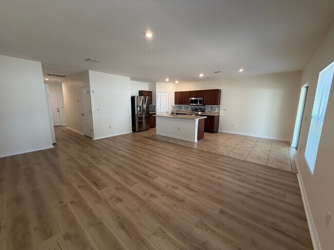 Building Photo - 10119 Candleberry Wds Ln