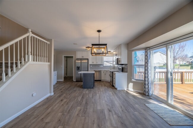 Building Photo - 1061 Dardenne Woods Dr