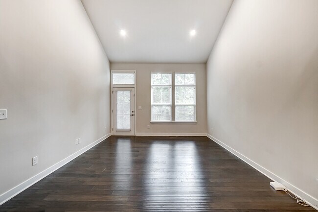 Building Photo - 5805 Barrowlands Ct