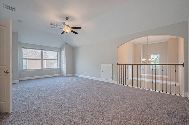 Building Photo - 16818 Calcots Dr