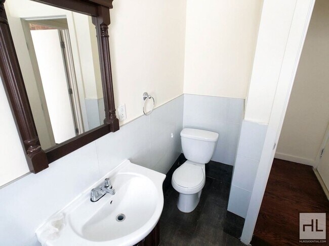 Building Photo - NOSTRAND AVENUE / Spacious 4-bed, 1-bath /...