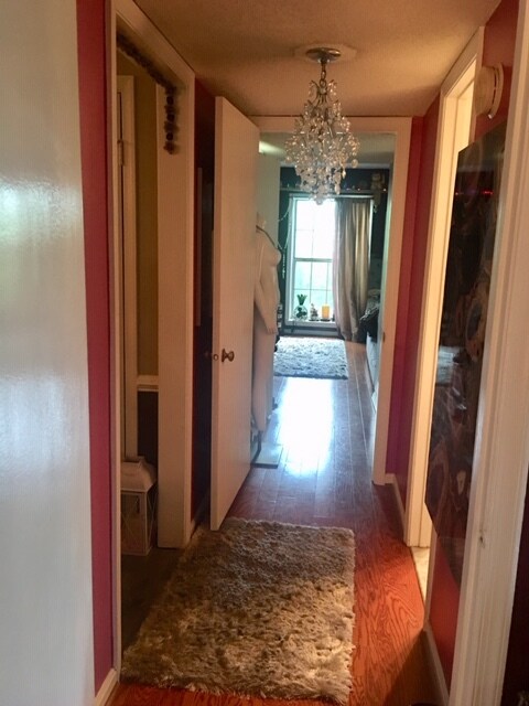 Building Photo - 3103 Patrick Henry Dr