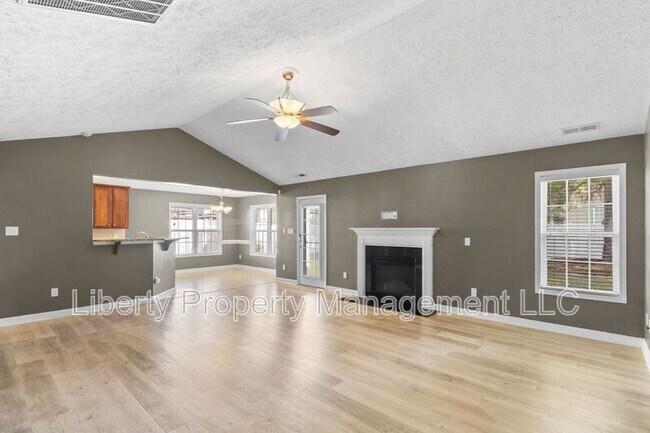 Building Photo - 189 Marquis Dr