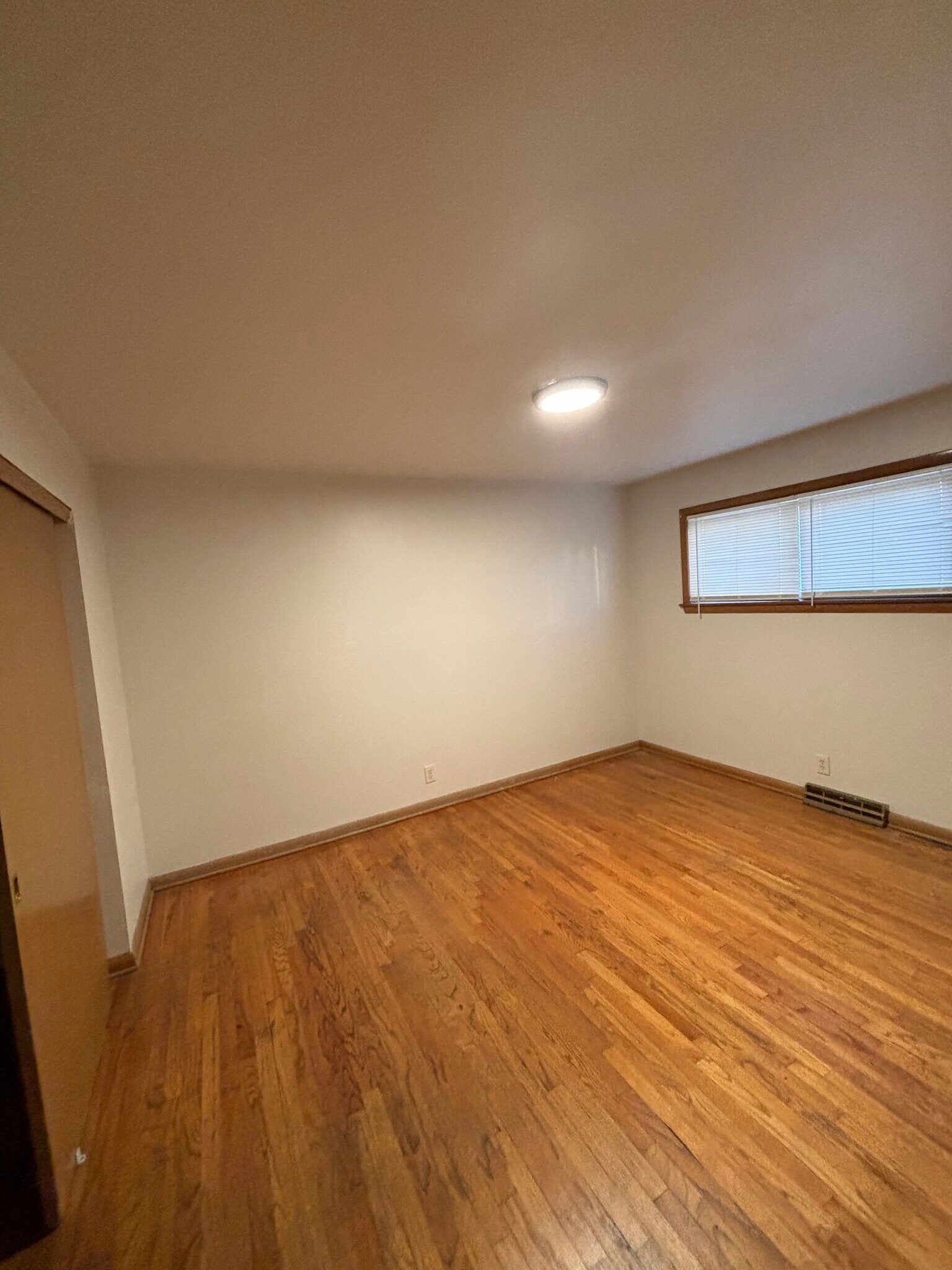 Building Photo - 9101 W Morgan Ave