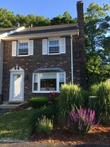 Building Photo - 13 Boylston Ln