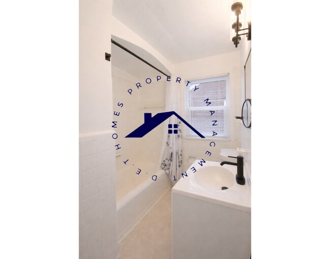 Building Photo - 8547 Meyers Rd