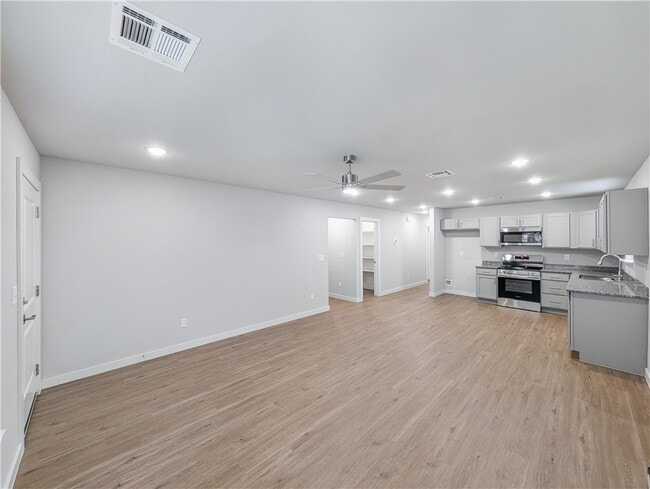 Building Photo - 311 NW 65th Ave