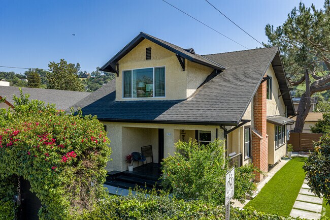 Primary - 1368 1/2 Yosemite Dr