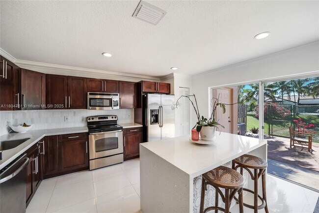 Building Photo - 16340 SW 75th St