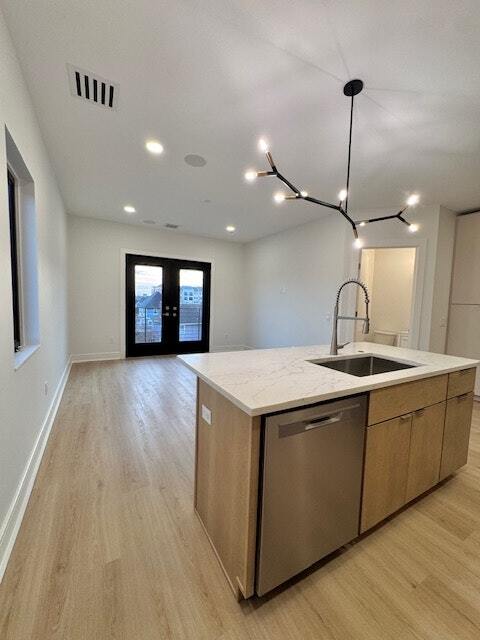 Building Photo - 85 W High St