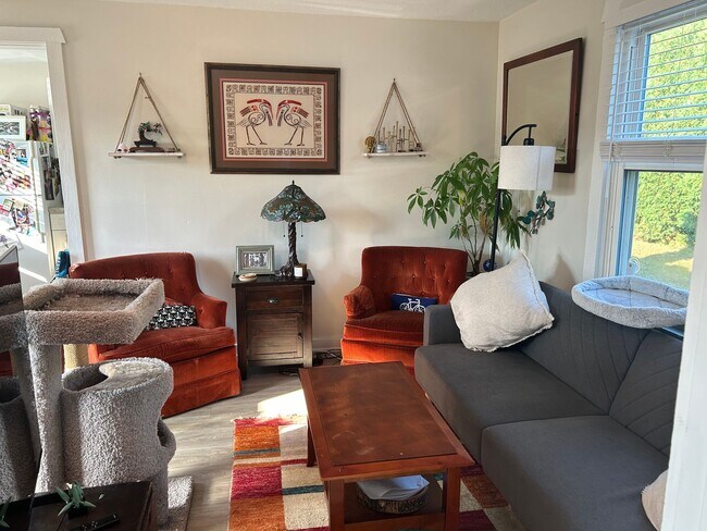 Building Photo - 310 Belchertown Rd